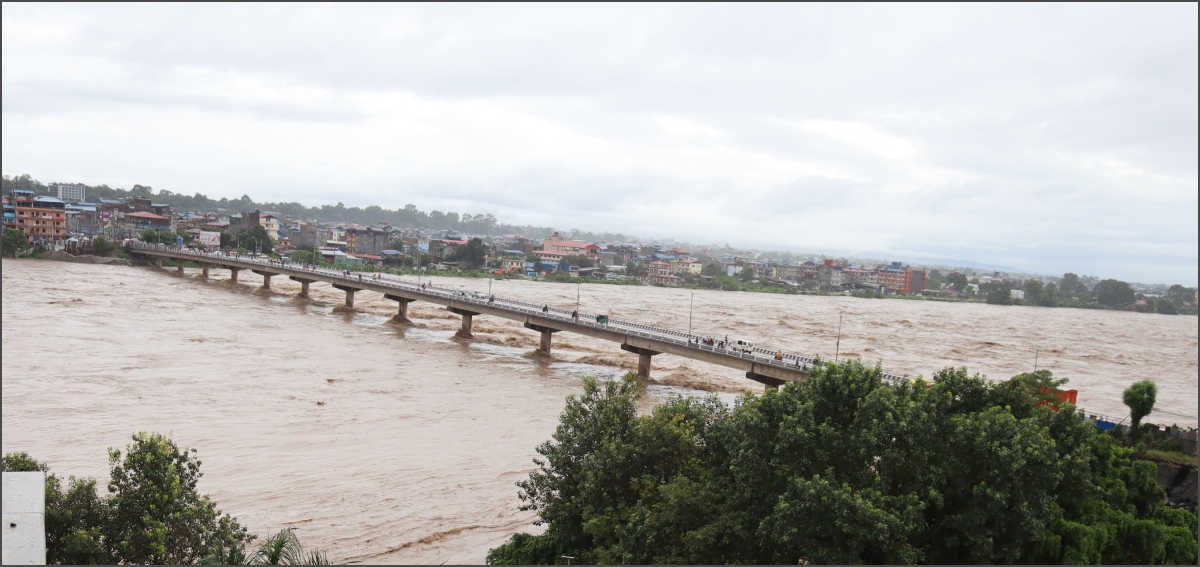 असोजमा निरन्तर विपत्, घटेन बाढीपहिरोको जोखिम