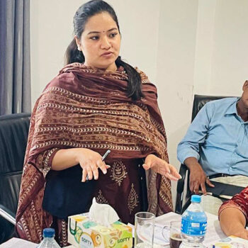 भोटेकोशी बाढी प्रभावित क्षेत्रको पुनरुत्थानमा जुट्न मन्त्री रावलको निर्देशन