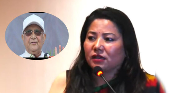 ओलीको पक्षमा उभिइन् रामकुमारी झाँक्री, भनिन् : बाढीमा हुत्याएर किनारमा पछारिएपछि अहंकार राख्नुहुन्न
