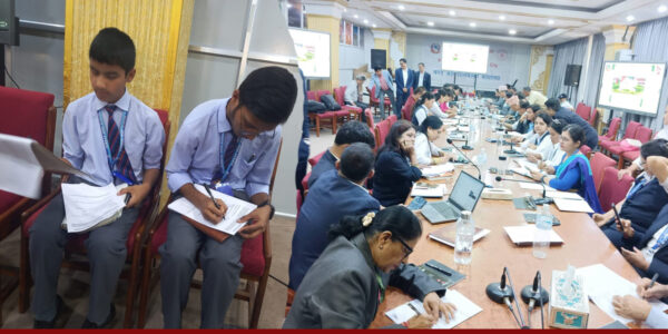 पाठ्यक्रम परिमार्जनका लागि विद्यार्थी, शिक्षकसहितबाट सुझाव संकलन सुरु