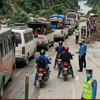 नारायणगढ-मुग्लिन सडकमा सवारी आवागमनमा आंशिक रोक