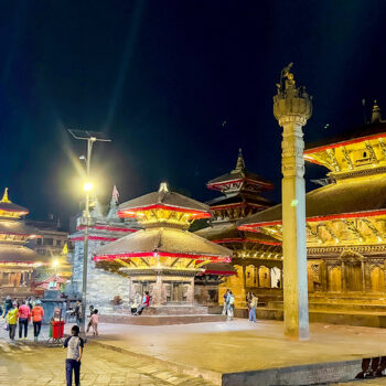 साँझको वसन्तपुर दरबार स्क्वायर