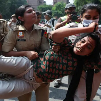 दिल्लीमा ‘सीजेपी’ को प्रदर्शन, प्रहरीद्वारा लाठी चार्ज, पत्रकारसहित प्रदर्शनकारी नियन्त्रणमा