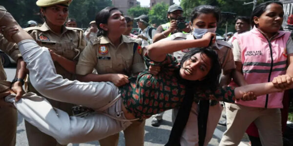 दिल्लीमा ‘सीजेपी’ को प्रदर्शन, प्रहरीद्वारा लाठी चार्ज, पत्रकारसहित प्रदर्शनकारी नियन्त्रणमा