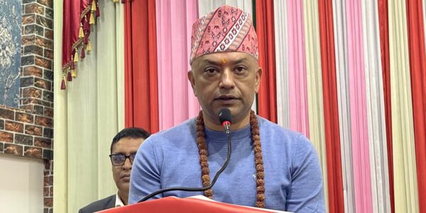 दुई लाख बढी परिवार कांग्रेससँग अलग हुनुभएको छ, उहाँहरूसँग संवाद गर्नुपर्‍यो : सभापति थापा
