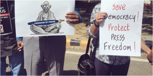 मोदीको गोपनीयता कानुनविरुद्ध भारतका ठूला सञ्चारमाध्यम पनि अदालतमा
