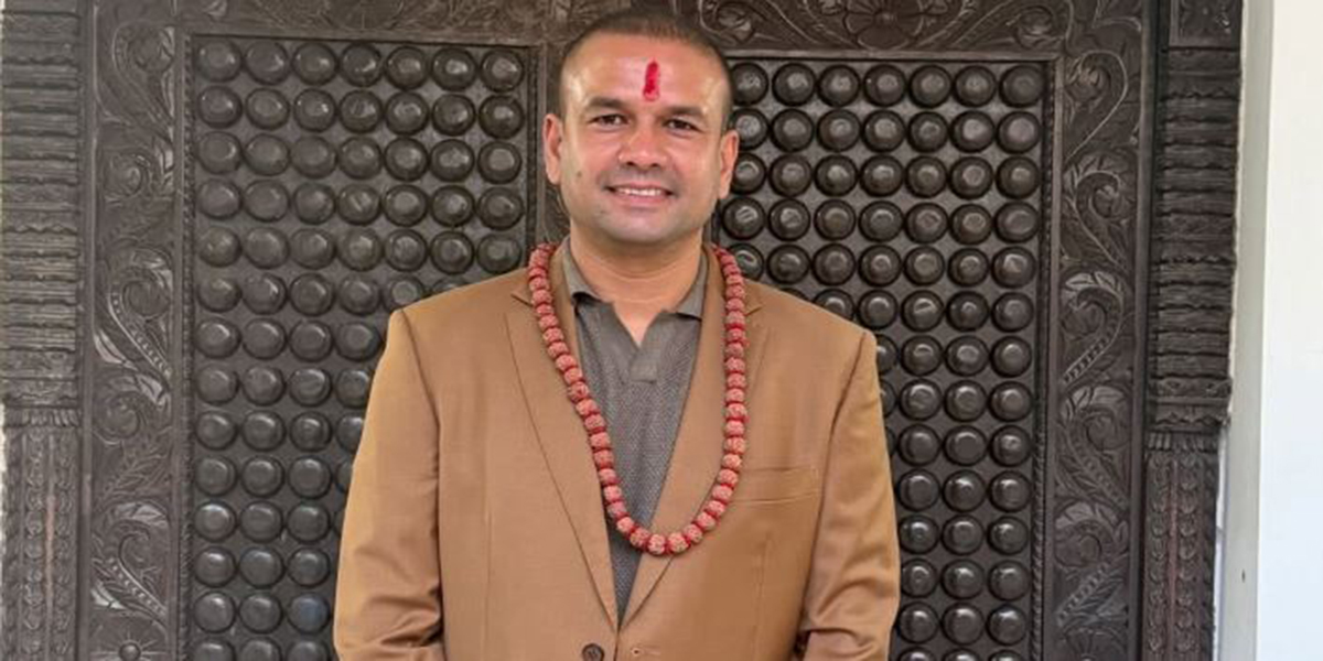 कांग्रेस केन्द्रीय सदस्यमा उम्मेदवारी दिँदै प्रवल