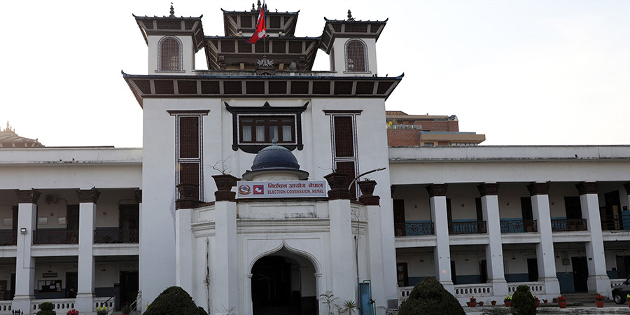 निर्वाचनको कार्यतालिकाबारे राजनीतिक दलसँग आयोगको छलफल