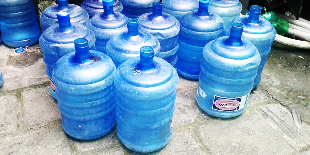 दाङमा पानी उद्योगमा लगानी बढाउँदै व्यवसायी